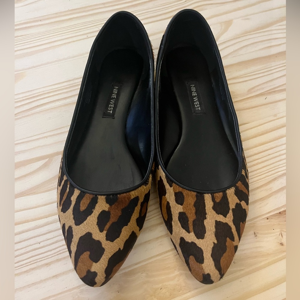 Leopard Print Pointed Toe Flat Size 6